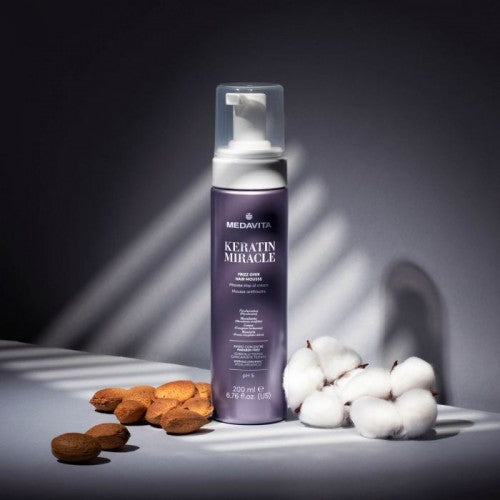 Spuma cu Keratina antifrizz-200ml